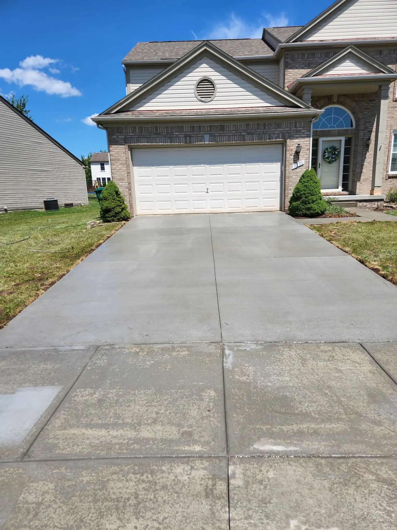 Get a Beautiful, Strong Driveway from Santoro Cement - Santoro Tile and Masonry Get a Beautiful, Strong Driveway from Santoro Cement - Santoro Tile and Masonry