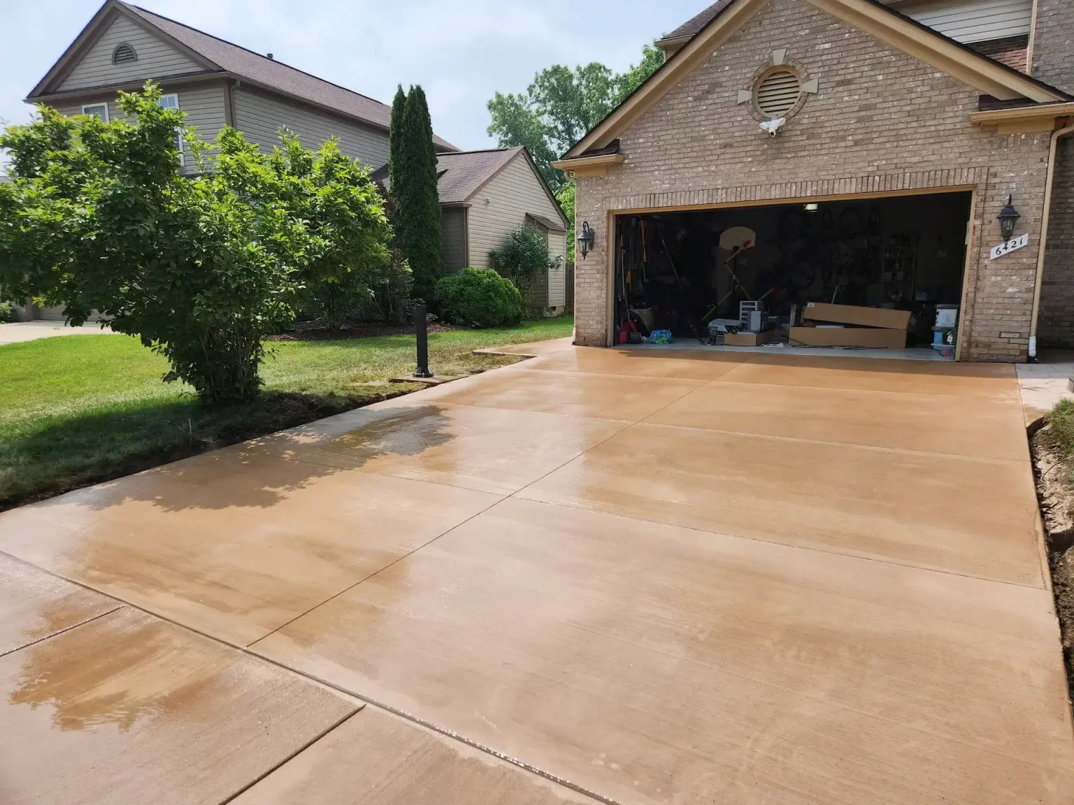 Get a Fully Functioning Driveway - With Santoro Tile and Masonry Get a Fully Functioning Driveway - With Santoro Tile and Masonry